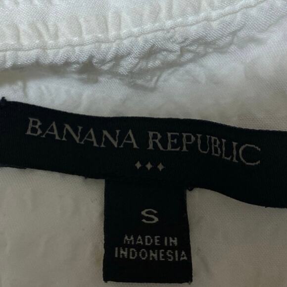 Banana Republic Women's White Sleeveless Textured Button Up Shirt Top Size S - Picture 3 of 4